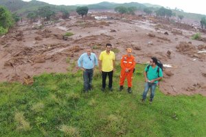 2015 - Mariana - Desastre da barragem de Bento Rodrigues 1